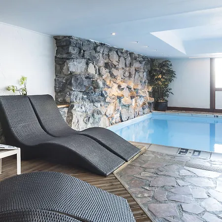 Odalys New Solarium Готель