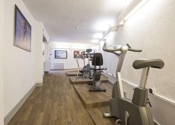 Odalys New Solarium Hotell 3*